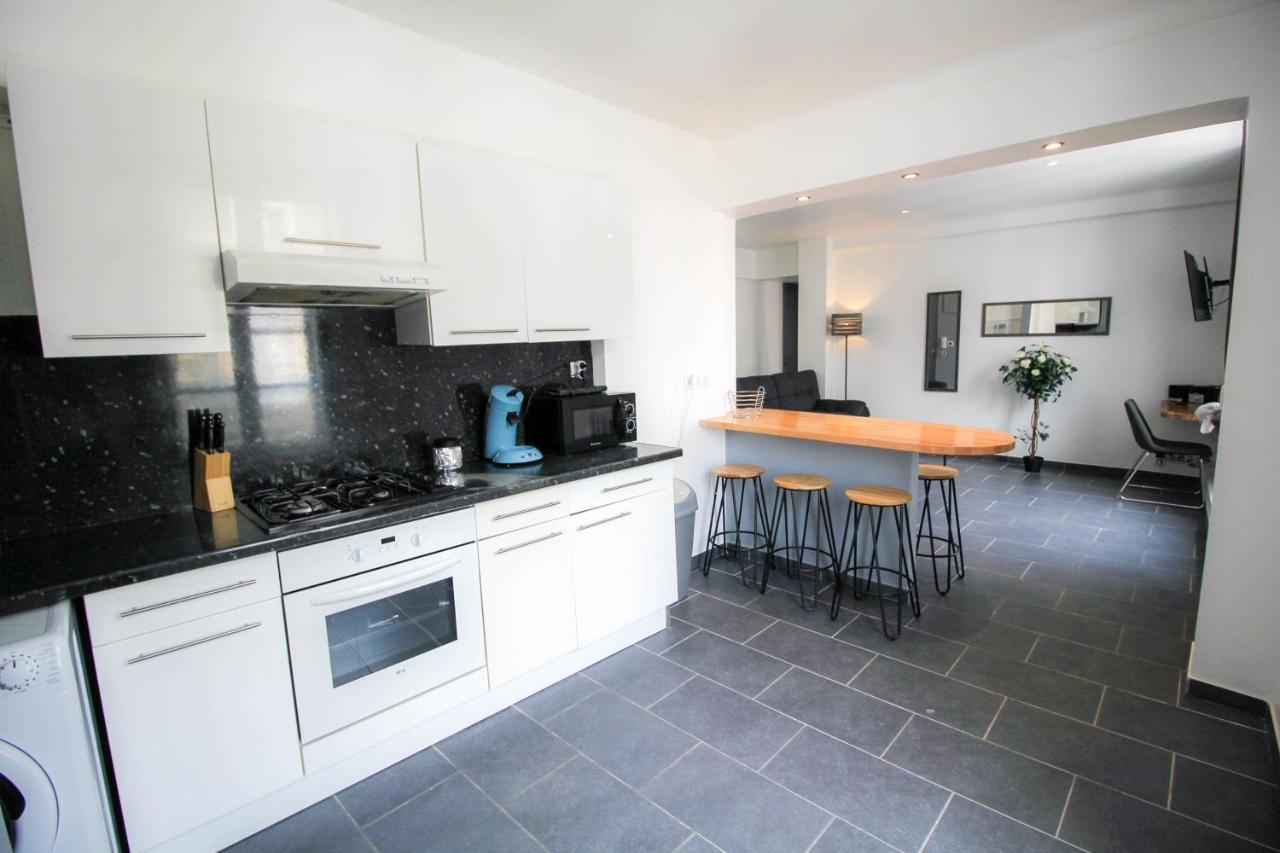 Appartement Calme Et Spacieux, Cite Et Ville A Pied, Wifi, 2 Chambres, 3 Lits カルカソンヌ エクステリア 写真