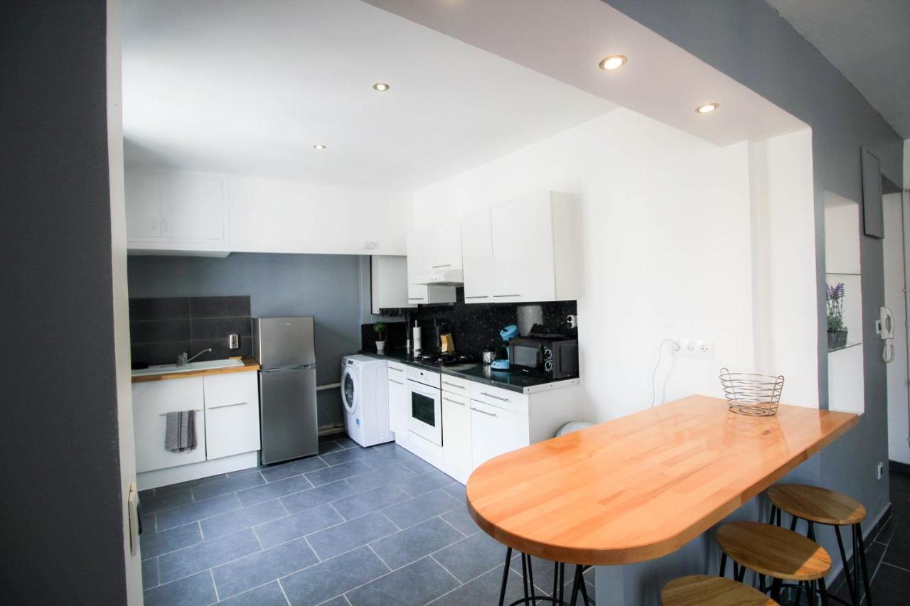 Appartement Calme Et Spacieux, Cite Et Ville A Pied, Wifi, 2 Chambres, 3 Lits カルカソンヌ エクステリア 写真
