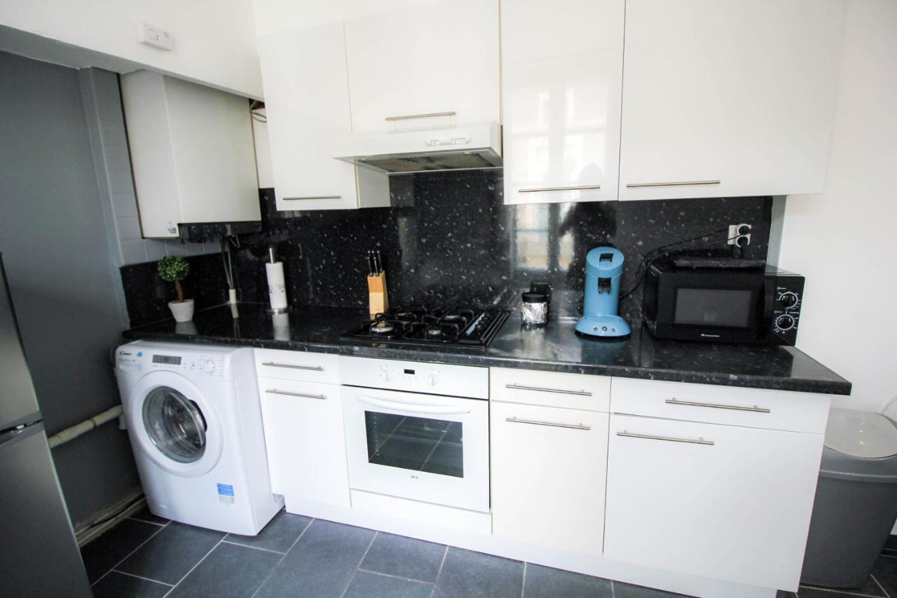 Appartement Calme Et Spacieux, Cite Et Ville A Pied, Wifi, 2 Chambres, 3 Lits カルカソンヌ エクステリア 写真